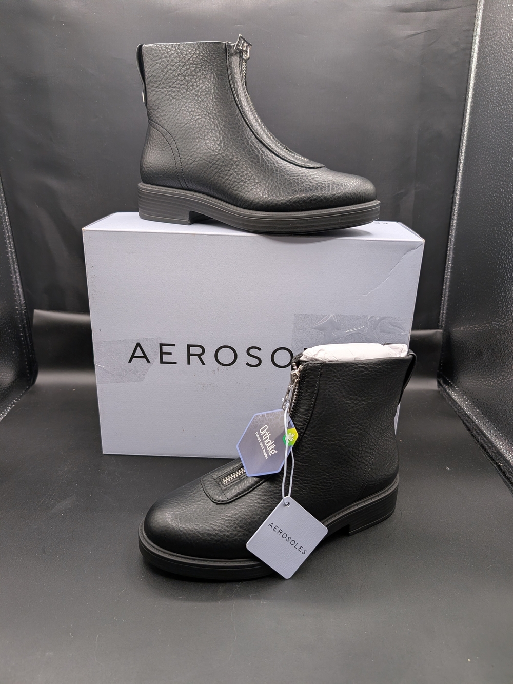 AEROSOLES Black Front-Zip Textured Leather Ankle Boots